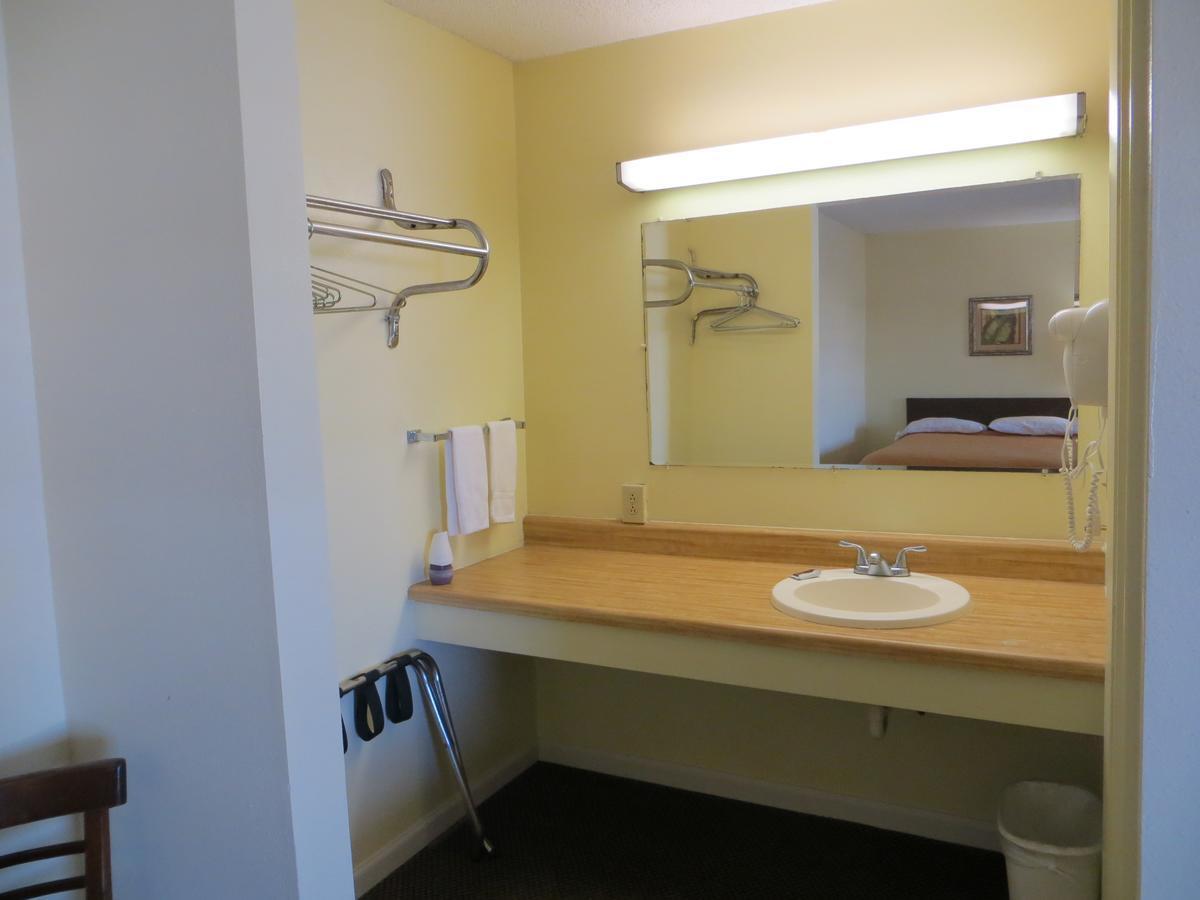 State Motel ヘインズ・シティ エクステリア 写真