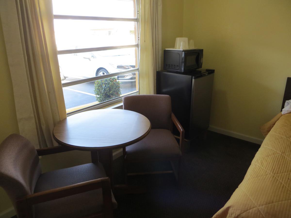 State Motel ヘインズ・シティ エクステリア 写真